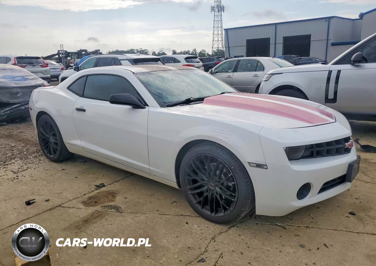 2012 Chevrolet Camaro Ls VIN:2G1FA1E34C9131886 - 4