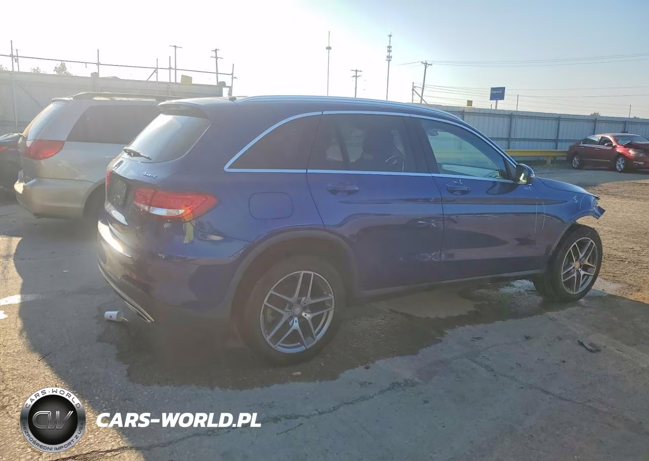 2017 Mercedes-Benz Glc 300 4Matic VIN:WDC0G4KB7HF117904 - 3