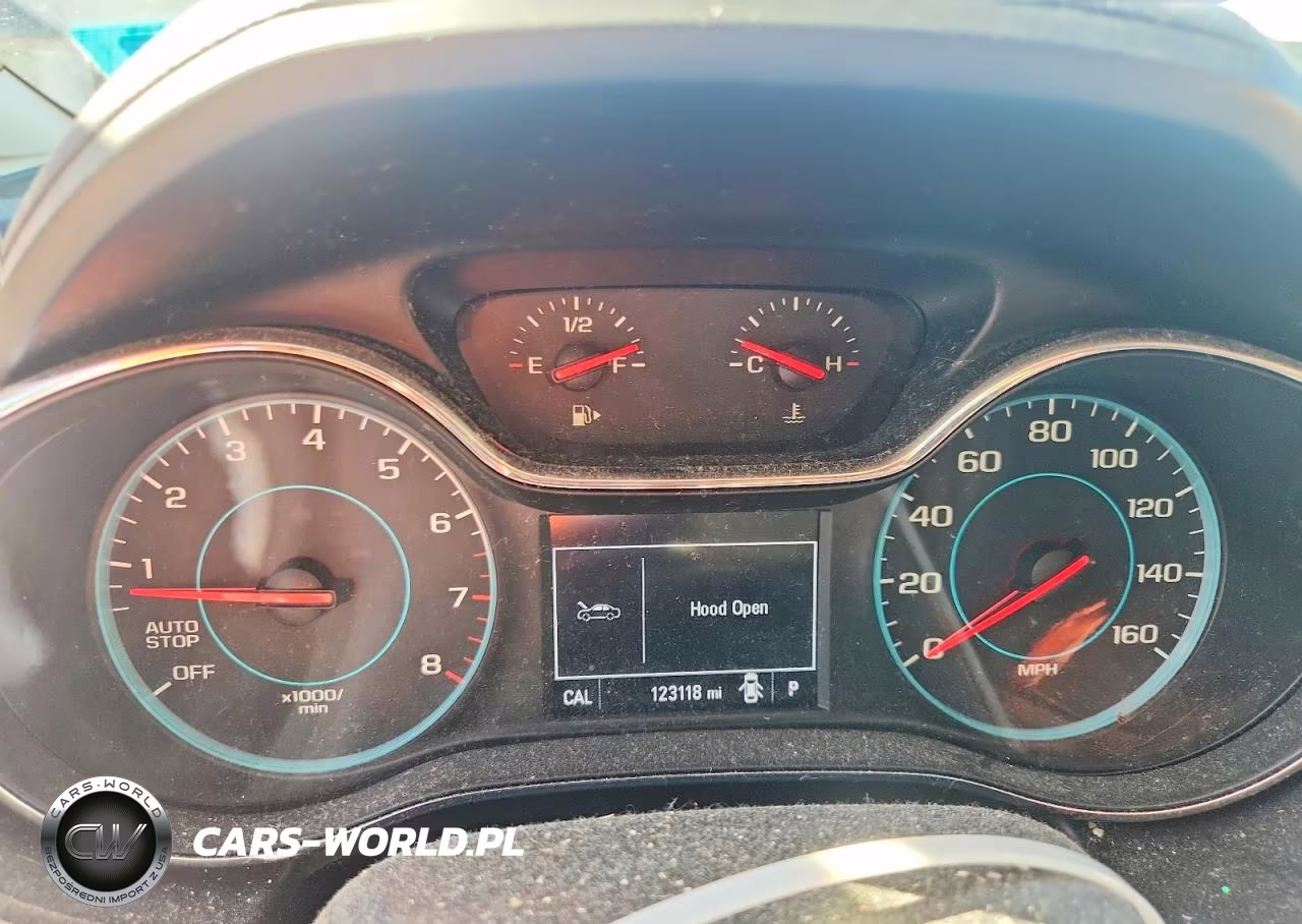 2018 Chevrolet Cruze Lt VIN:1G1BE5SM0J7244062 - 9