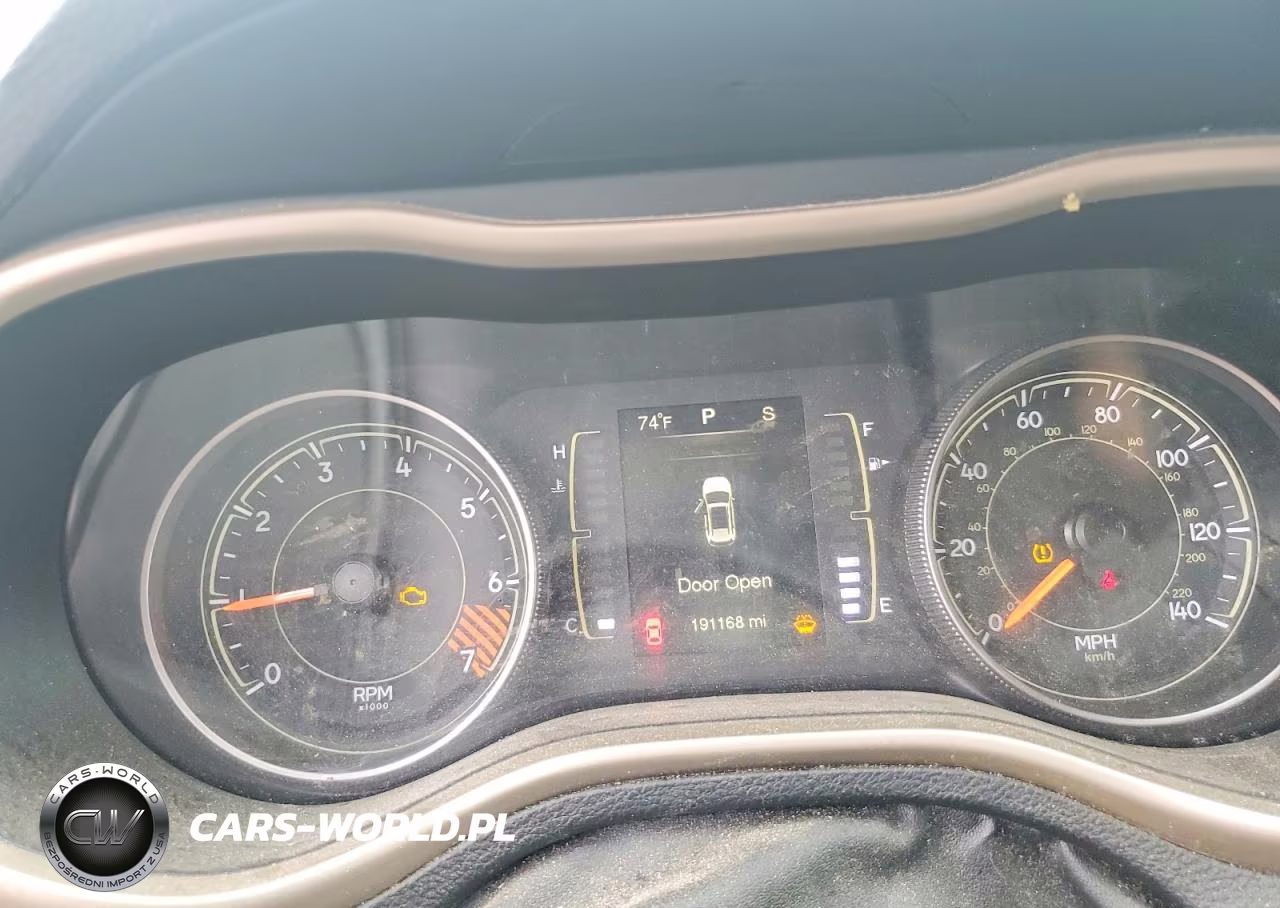 2015 Jeep Cheeroke VIN:1C4PJMCB3FW765144 - 8