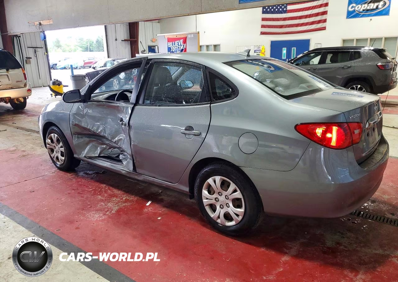 2010 Hyundai Elantra Gls VIN:KMHDU4AD4AU935882 - 2