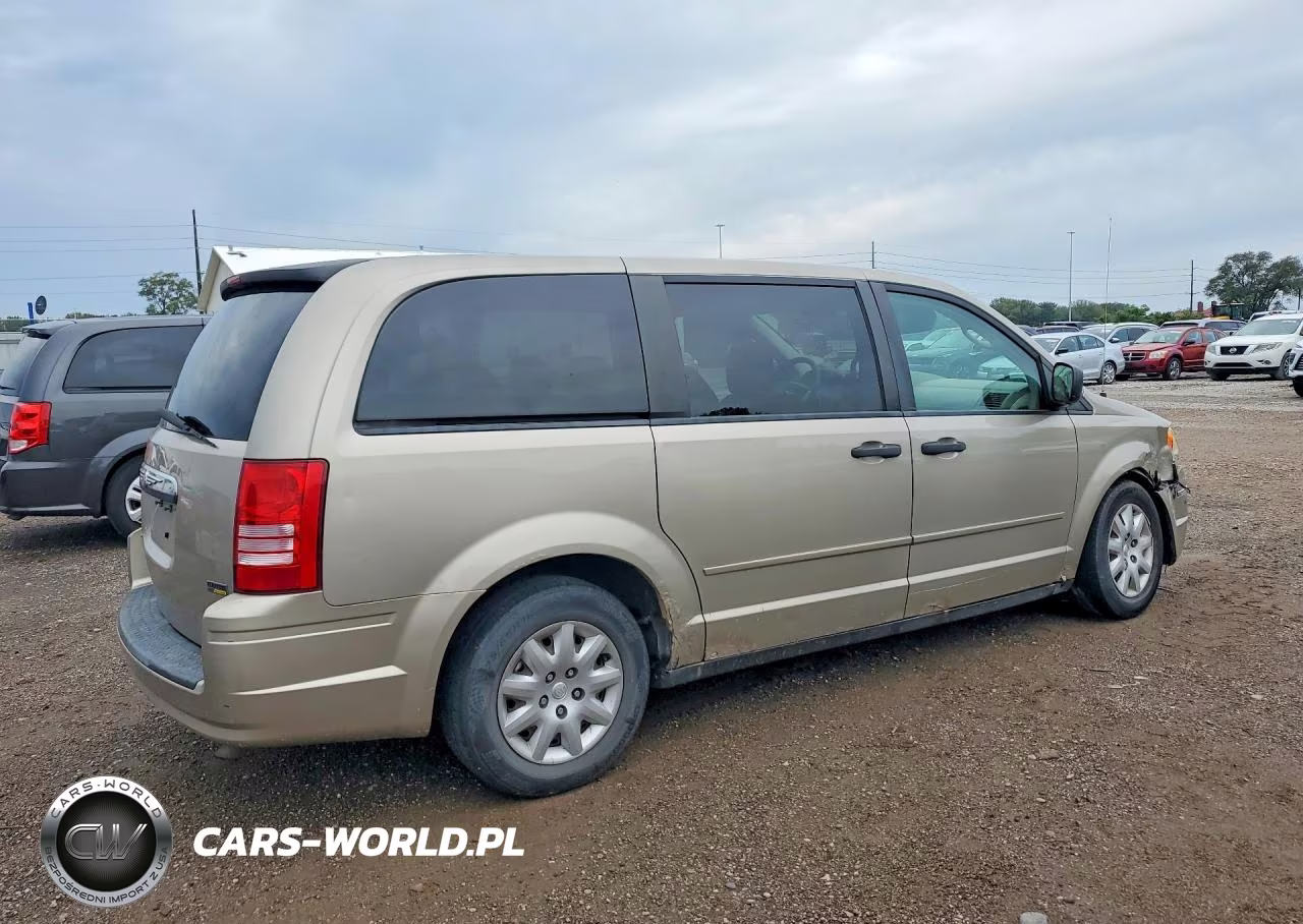2008 Chrysler Town & Country Lx VIN:2A8HR44H48R781759 - 3