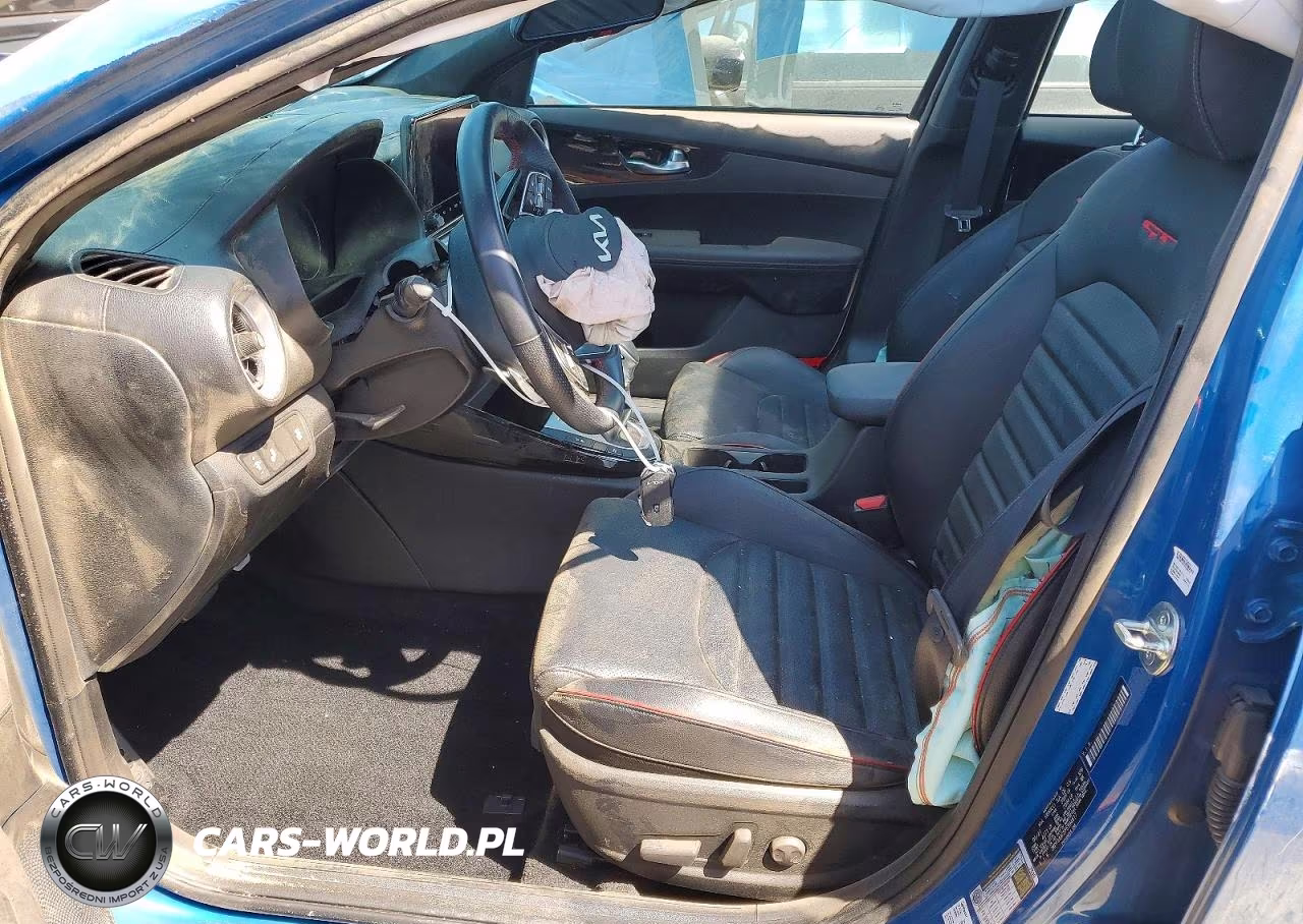 2023 Kia Forte Gt VIN:3KPF44AC5PE594617 - 7