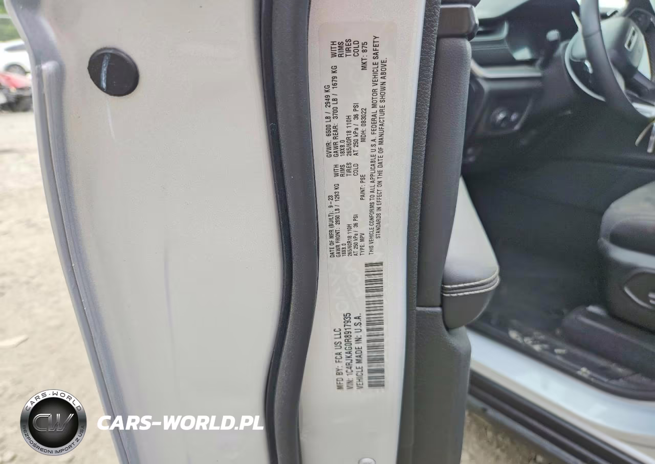 2024 Jeep Grand Cherokee L Laredo VIN:1C4RJKAG0R8917935 - 13