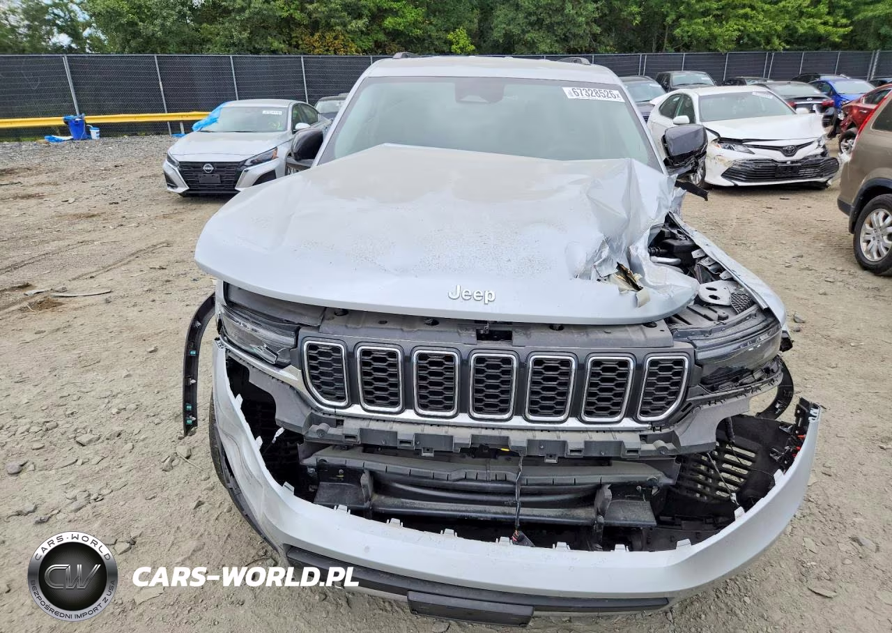 2024 Jeep Grand Cherokee L Laredo VIN:1C4RJKAG0R8917935 - 5