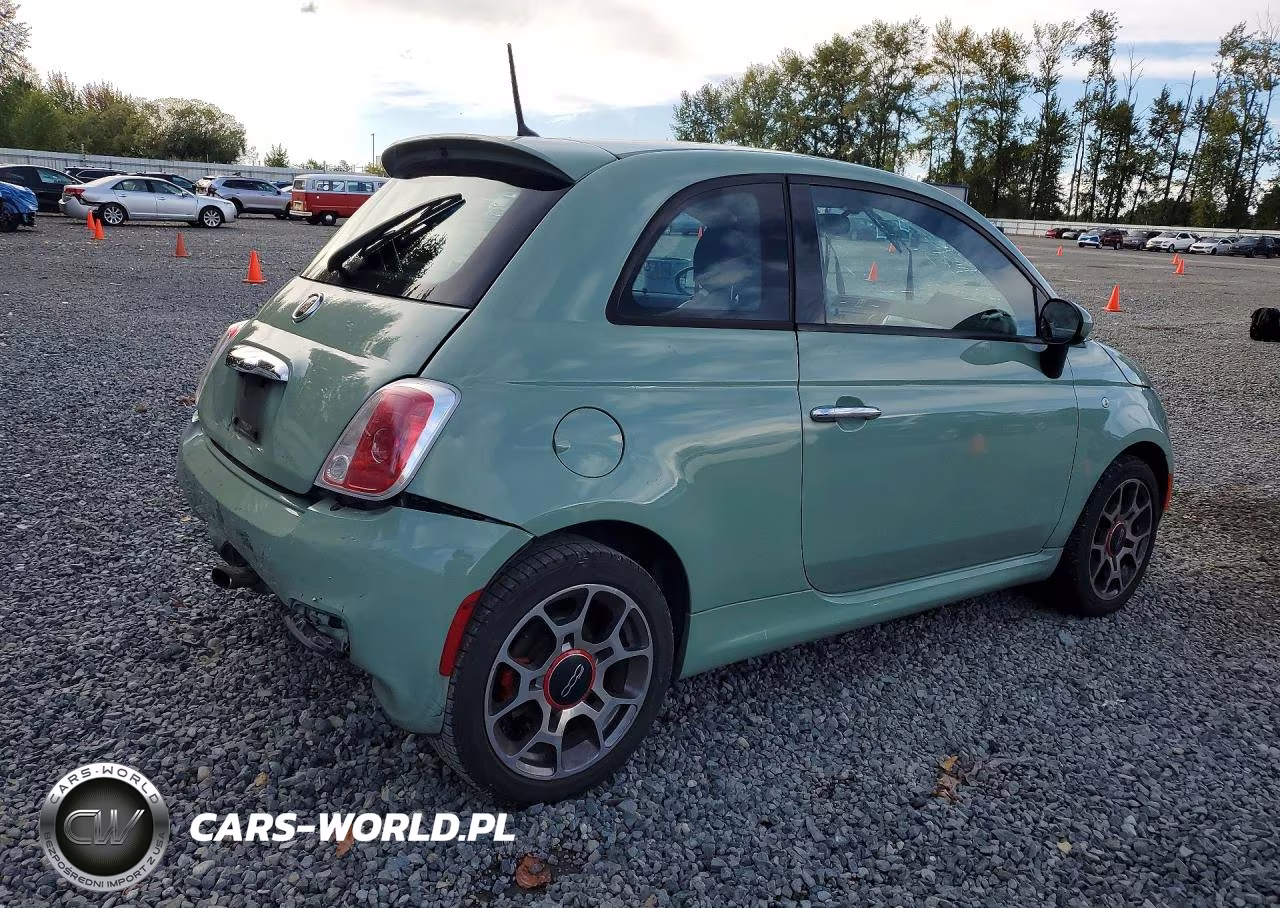 2015 Fiat 500 Sport VIN:3C3CFFBR0FT509032 - 3