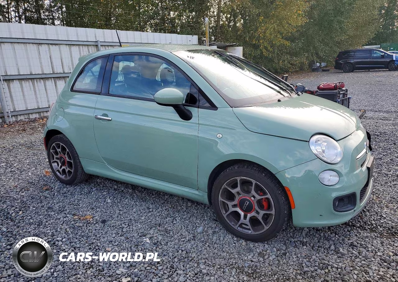 2015 Fiat 500 Sport VIN:3C3CFFBR0FT509032 - 4