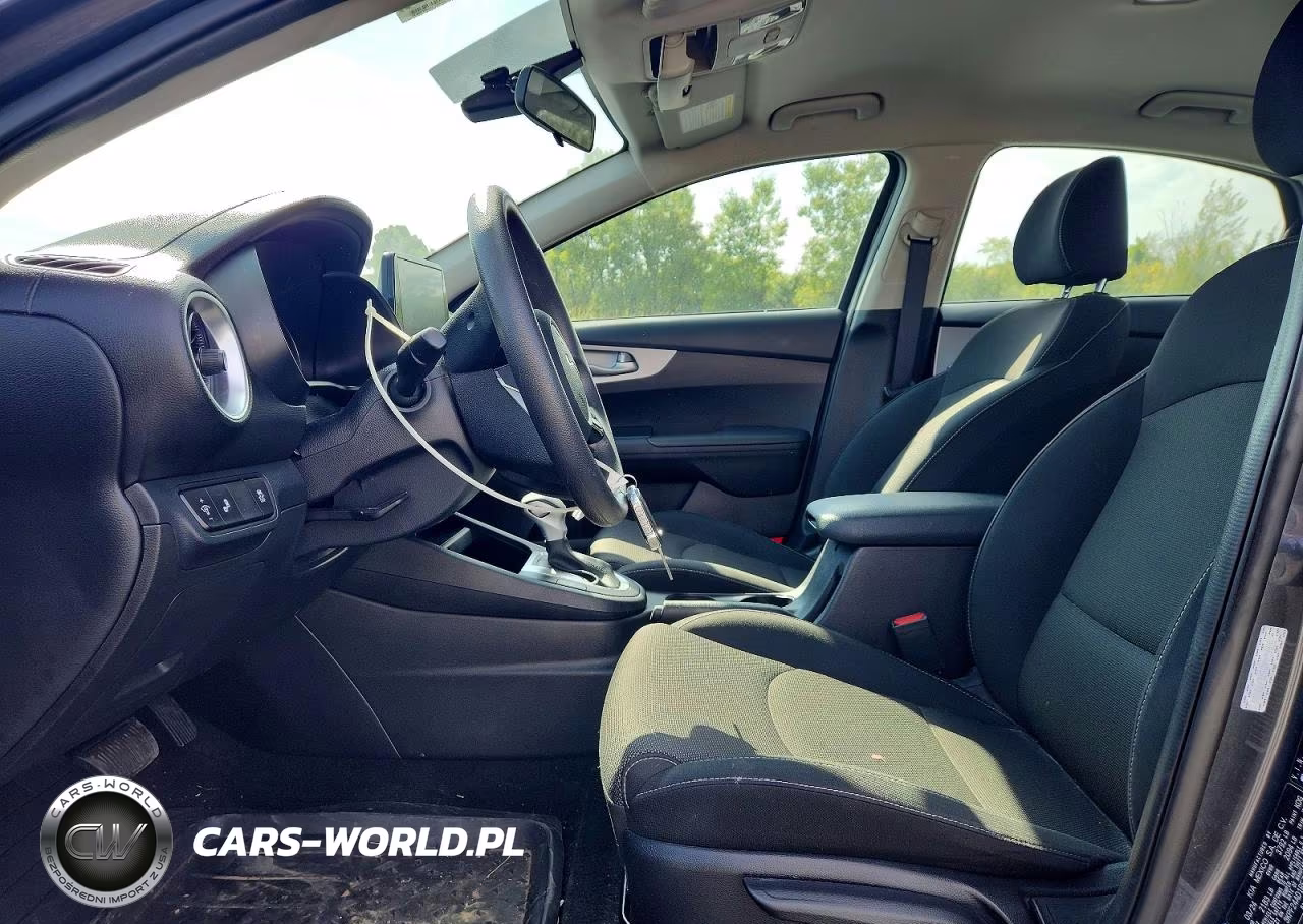 2024 Kia Forte Lxs VIN:3KPF24AD1RE773139 - 7