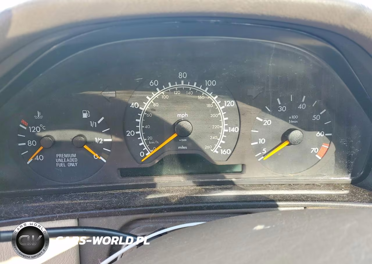 1997 Mercedes-Benz E 320 VIN:WDBJF55F5VA351290 - 9