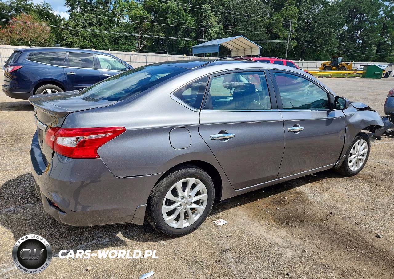 2019 Nissan Sentra S VIN:3N1AB7AP4KY217517 - 3