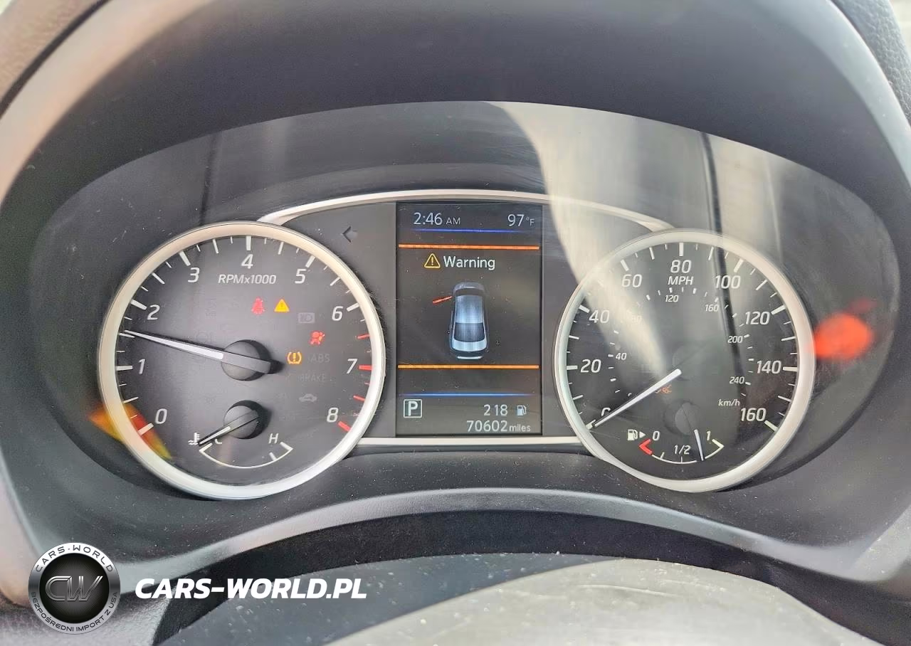 2019 Nissan Sentra S VIN:3N1AB7AP4KY217517 - 9