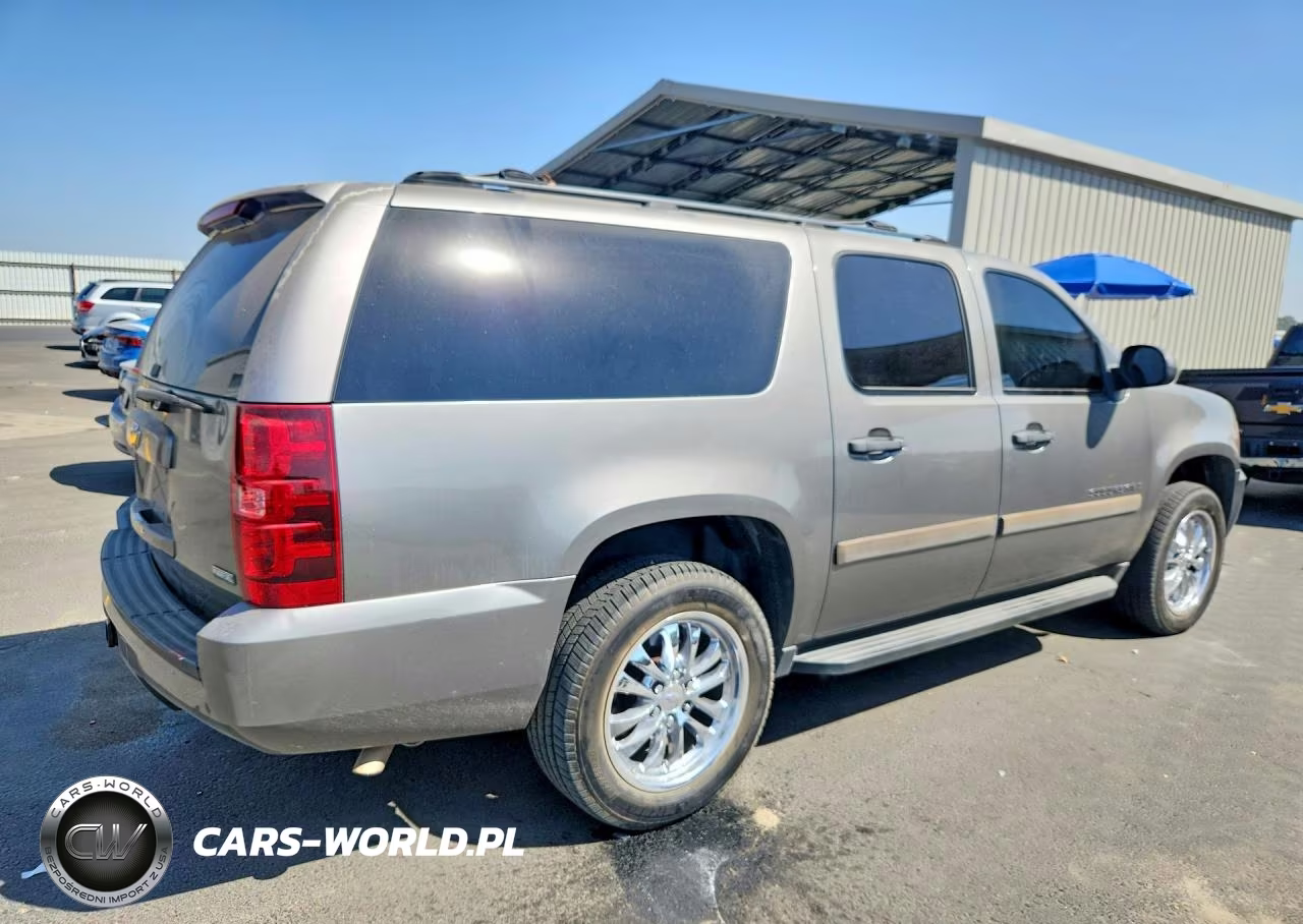 2007 Chevrolet Suburban C1500 VIN:1GNFC16087J248510 - 3
