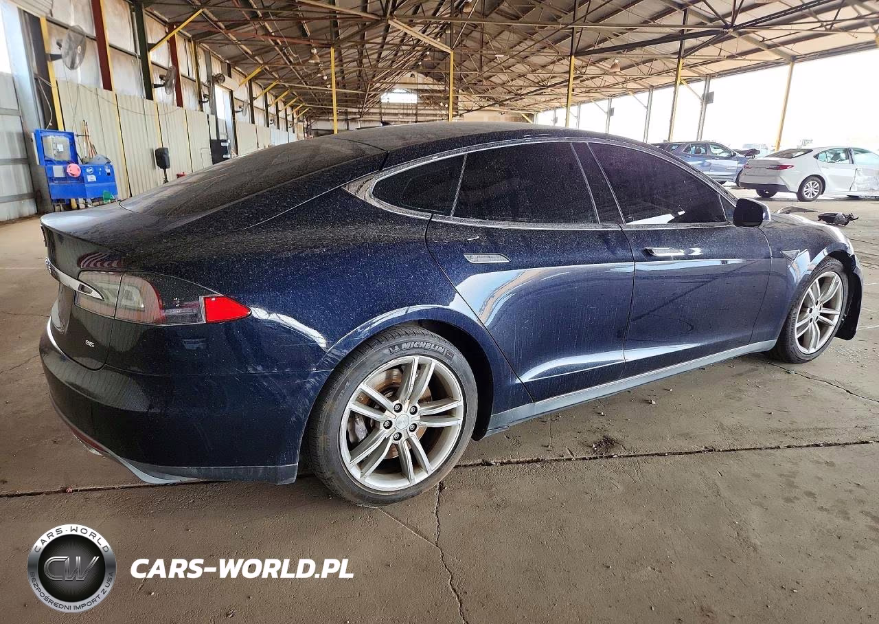 2012 Tesla Model S VIN:5YJSA1DN2CFP01324 - 3