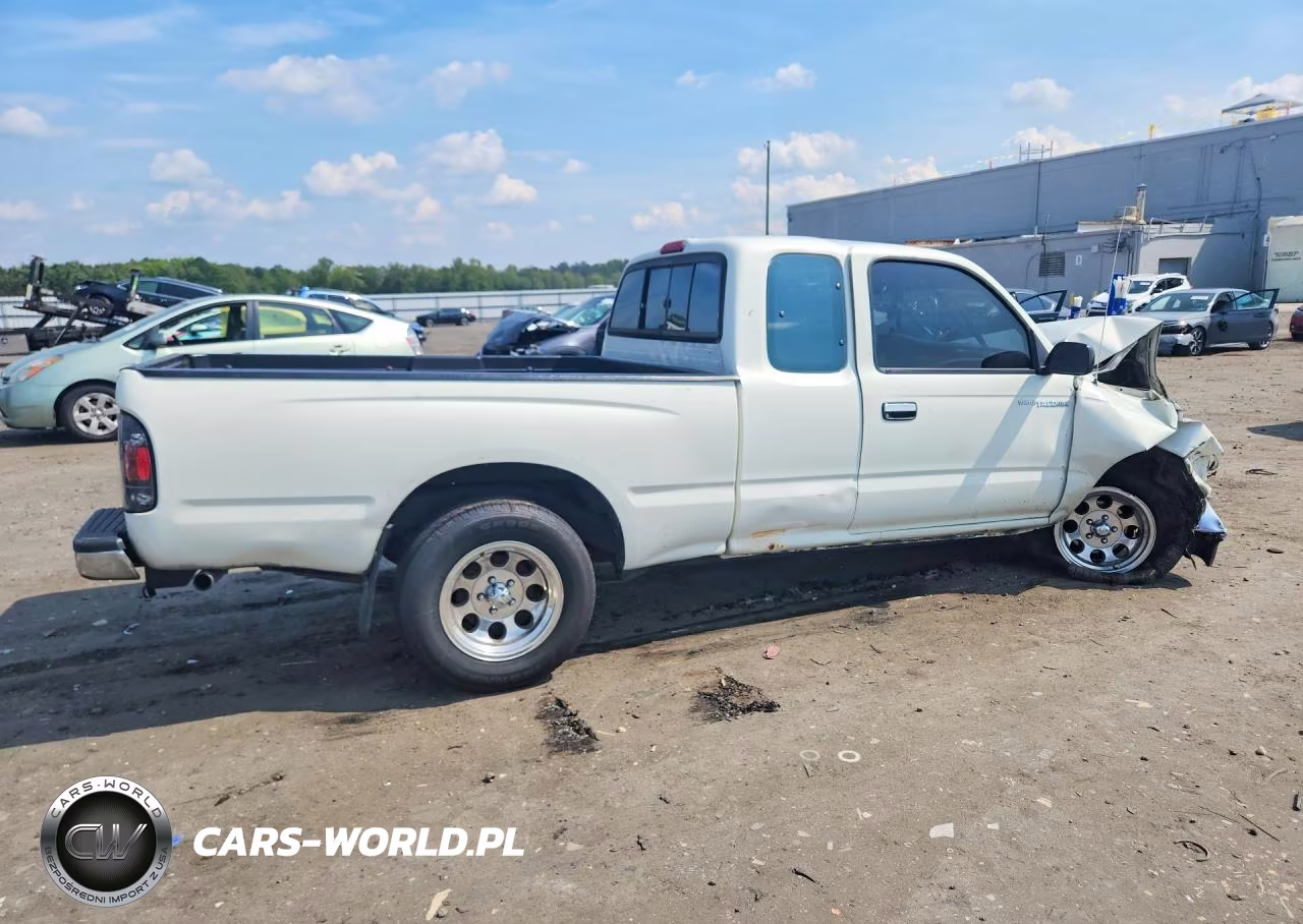 1995 Toyota Tacoma Base VIN:4TAUN53B1SZ018241 - 3