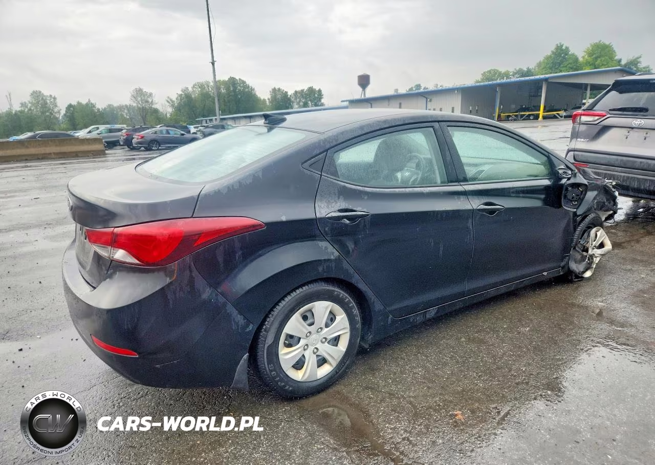 2016 Hyundai Elantra Se VIN:5NPDH4AE1GH679947 - 3