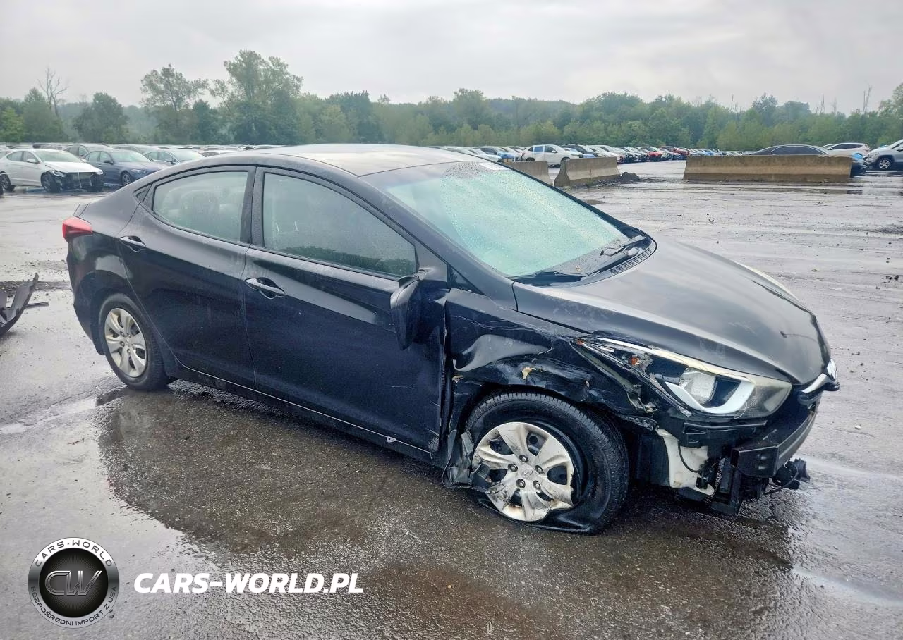 2016 Hyundai Elantra Se VIN:5NPDH4AE1GH679947 - 4