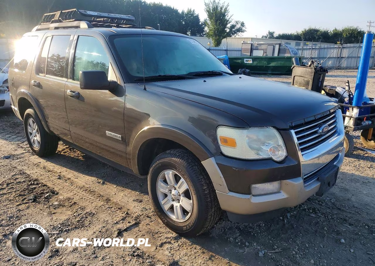 2008 Ford Explorer Xlt VIN:1FMEU63E68UB03489 - 4
