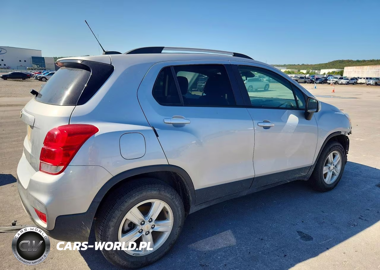 2022 Chevrolet Trax 1Lt VIN:KL7CJPSMXNB502428 - 3