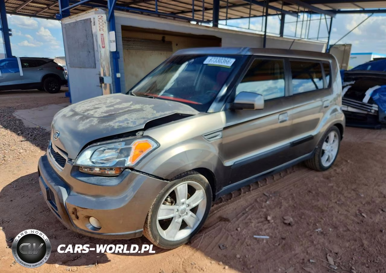 2010 Kia Soul +
