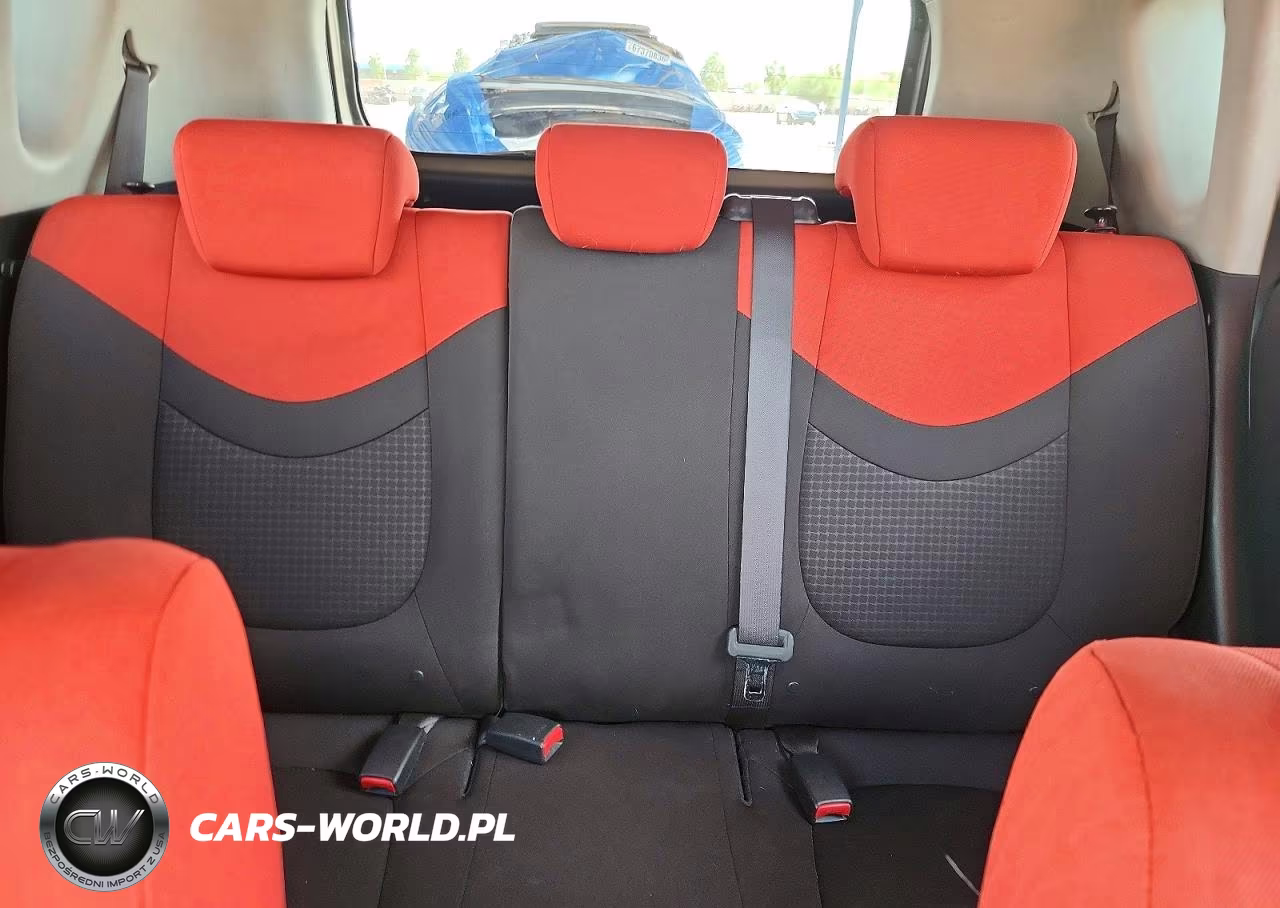 2010 Kia Soul + VIN:KNDJT2A27A7177807 - 10