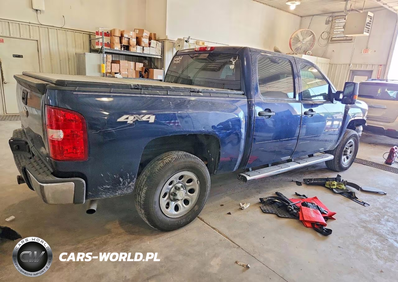 2011 Chevrolet Silverado K1500 Ls VIN:3GCPKREA9BG260846 - 3