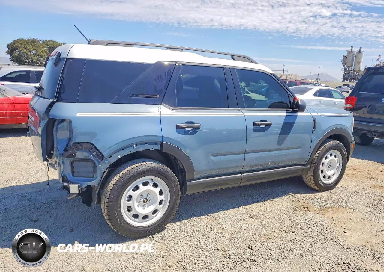 2026 Ford Bronco Sport Heritage VIN:3FMCR9GNXTRE24147 - 3