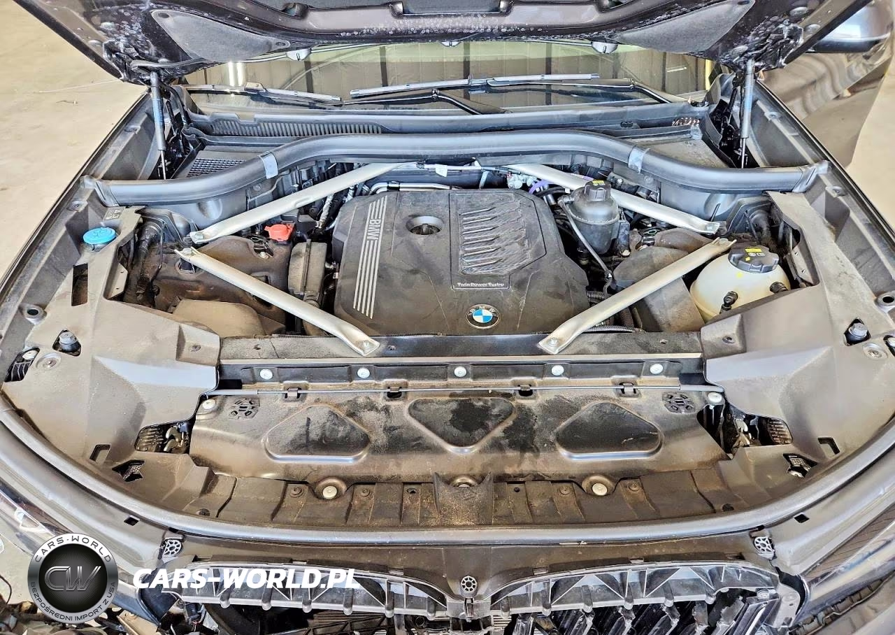 2021 BMW X7 xDrive40I VIN:5UXCW2C02M9G92607 - 11