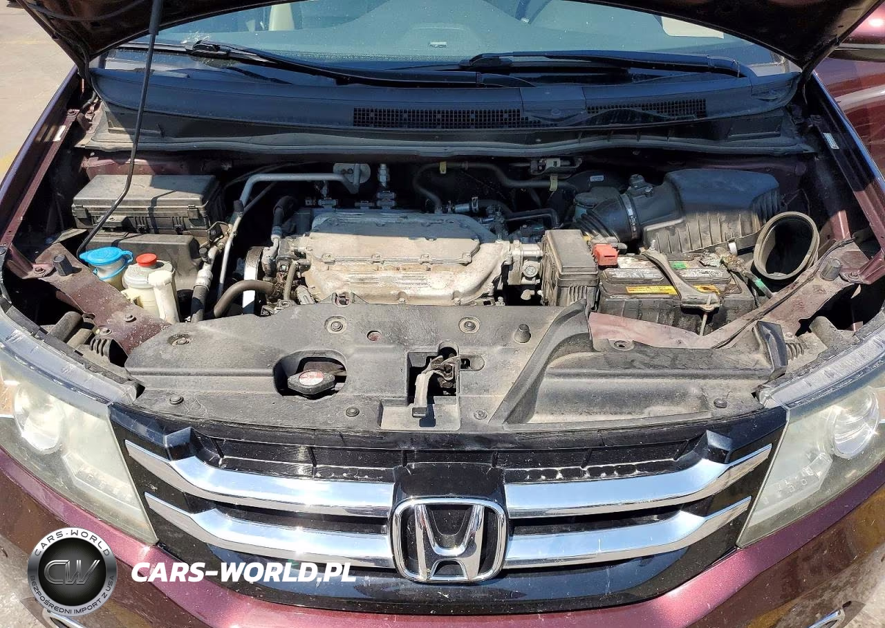 2014 Honda Odyssey Touring VIN:5FNRL5H95EB129889 - 12
