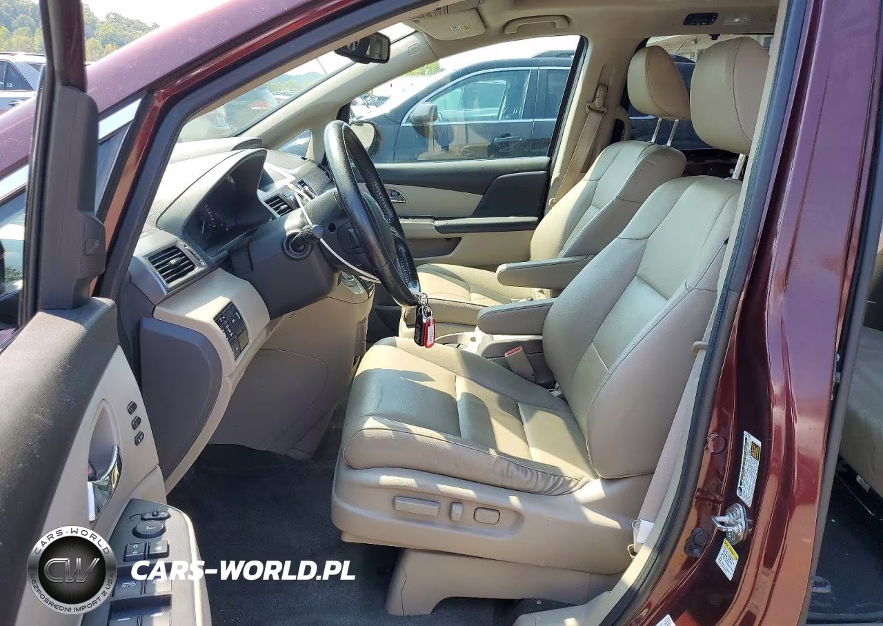 2014 Honda Odyssey Touring VIN:5FNRL5H95EB129889 - 7