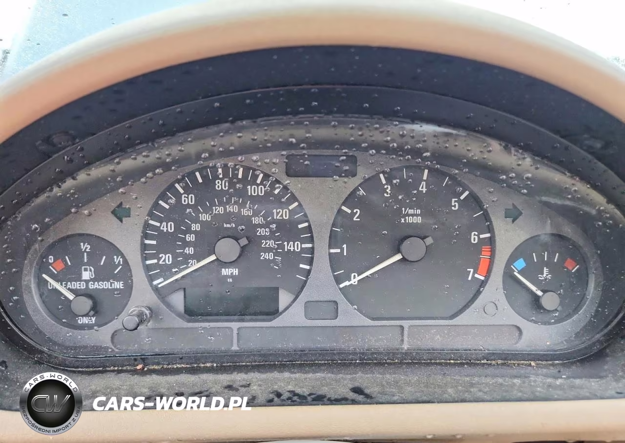 1997 BMW Z3 1.9 VIN:4USCH7328VLE01794 - 9