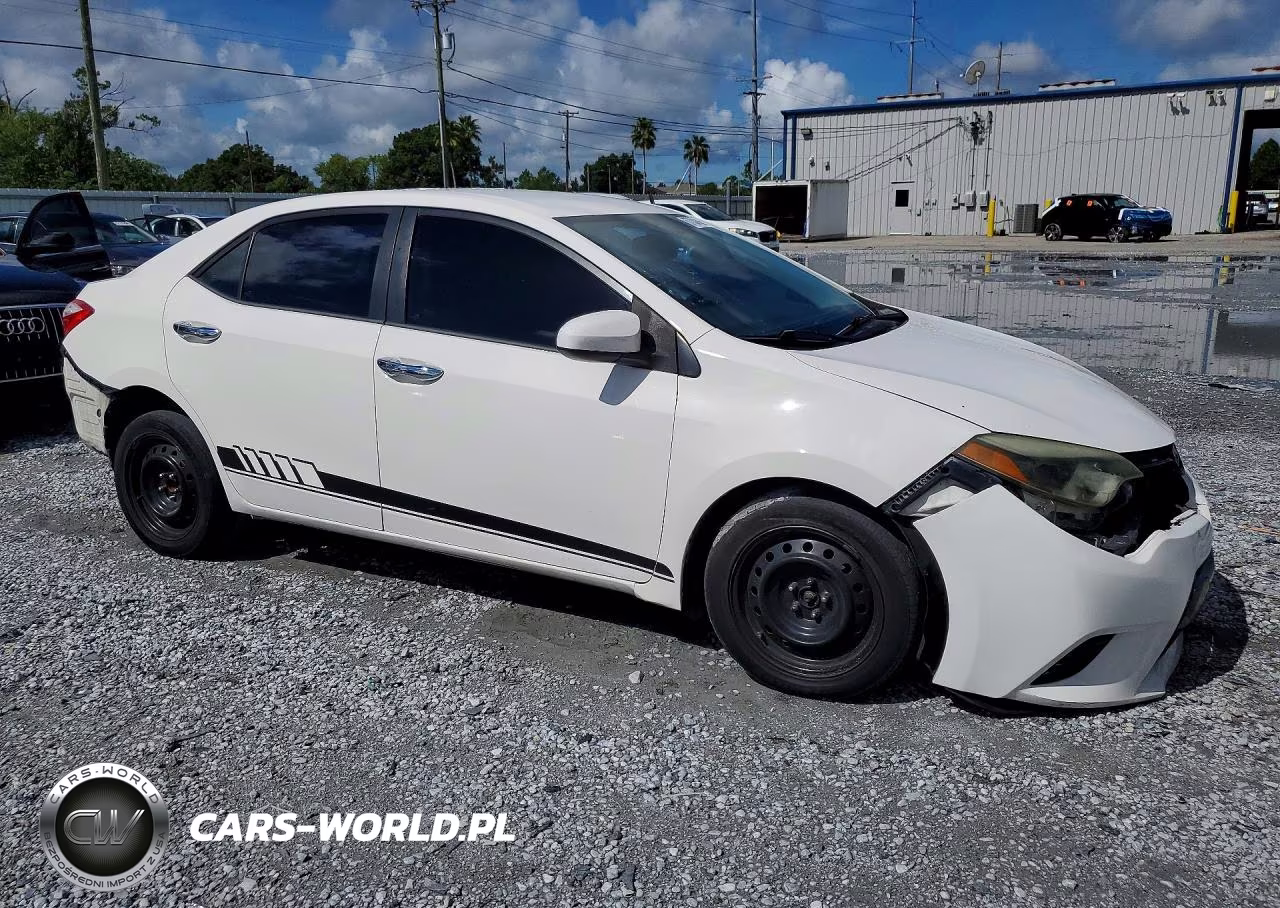 2015 Toyota Corolla Le VIN:2T1BURHE0FC269955 - 4