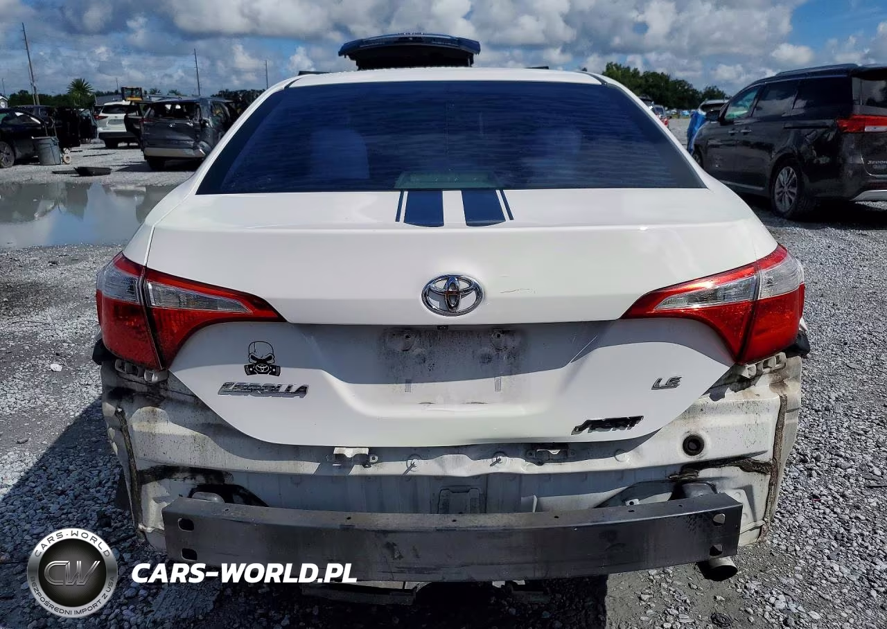 2015 Toyota Corolla Le VIN:2T1BURHE0FC269955 - 6