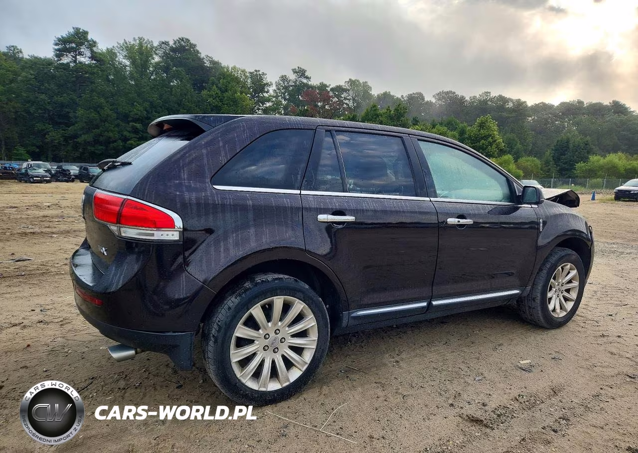 2013 Lincoln Mkx VIN:2LMDJ8JK8DBL31992 - 3