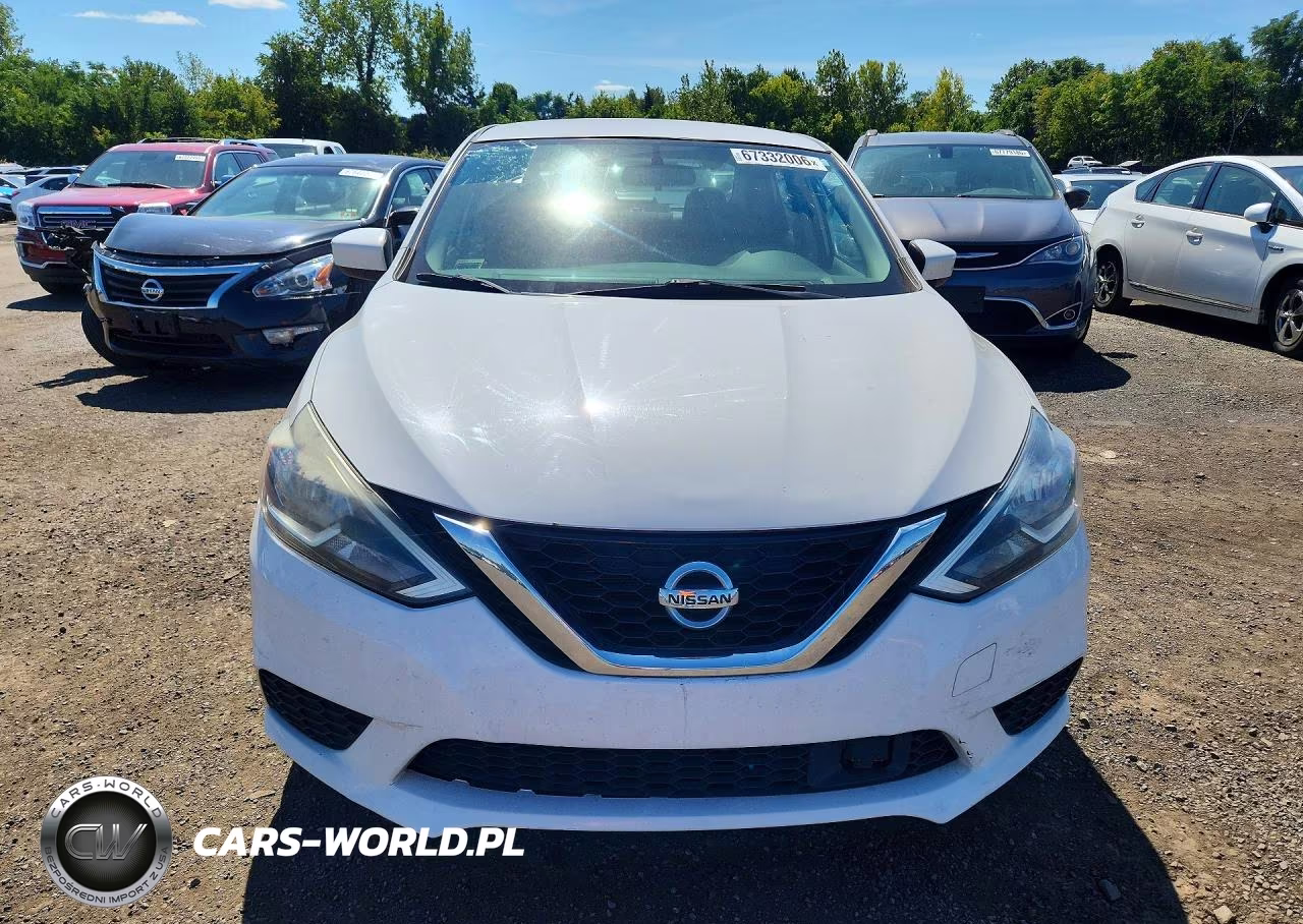 2018 Nissan Sentra S VIN:3N1AB7AP7JY305900 - 5