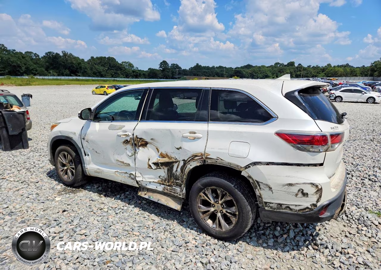 2015 Toyota Highlander Le Plus VIN:5TDZKRFH1FS117045 - 2