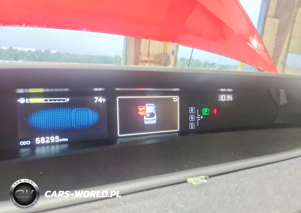 2019 Toyota Prius Xle Awd-E VIN:JTDL9RFU3K3005695 - 9