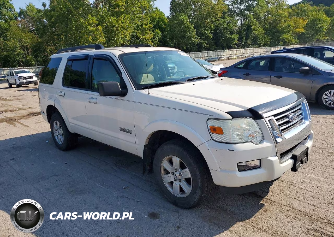 2008 Ford Explorer Xlt VIN:1FMEU73E78UA65552 - 4