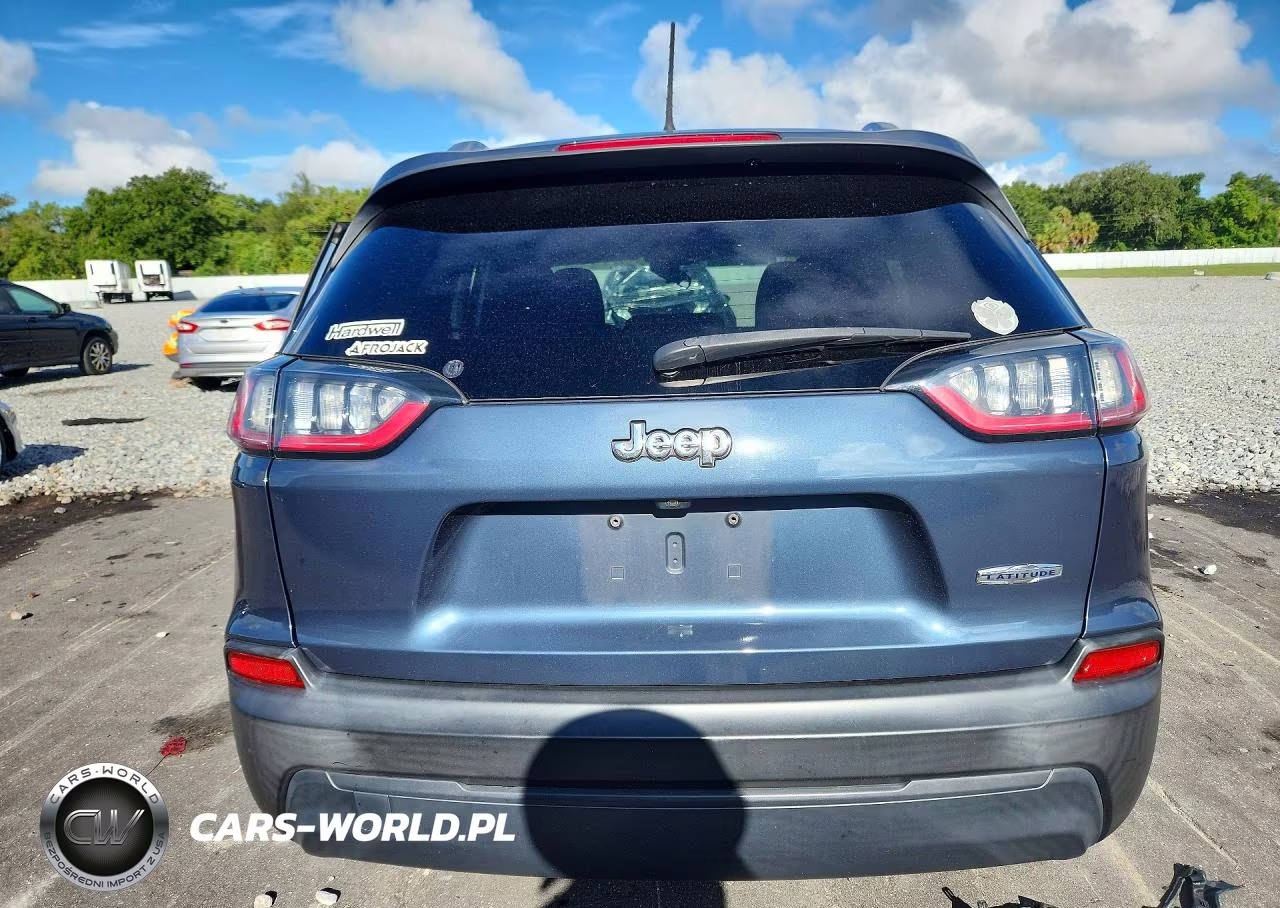 2020 Jeep Cherokee Latitude VIN:1C4PJLCB6LD645503 - 6