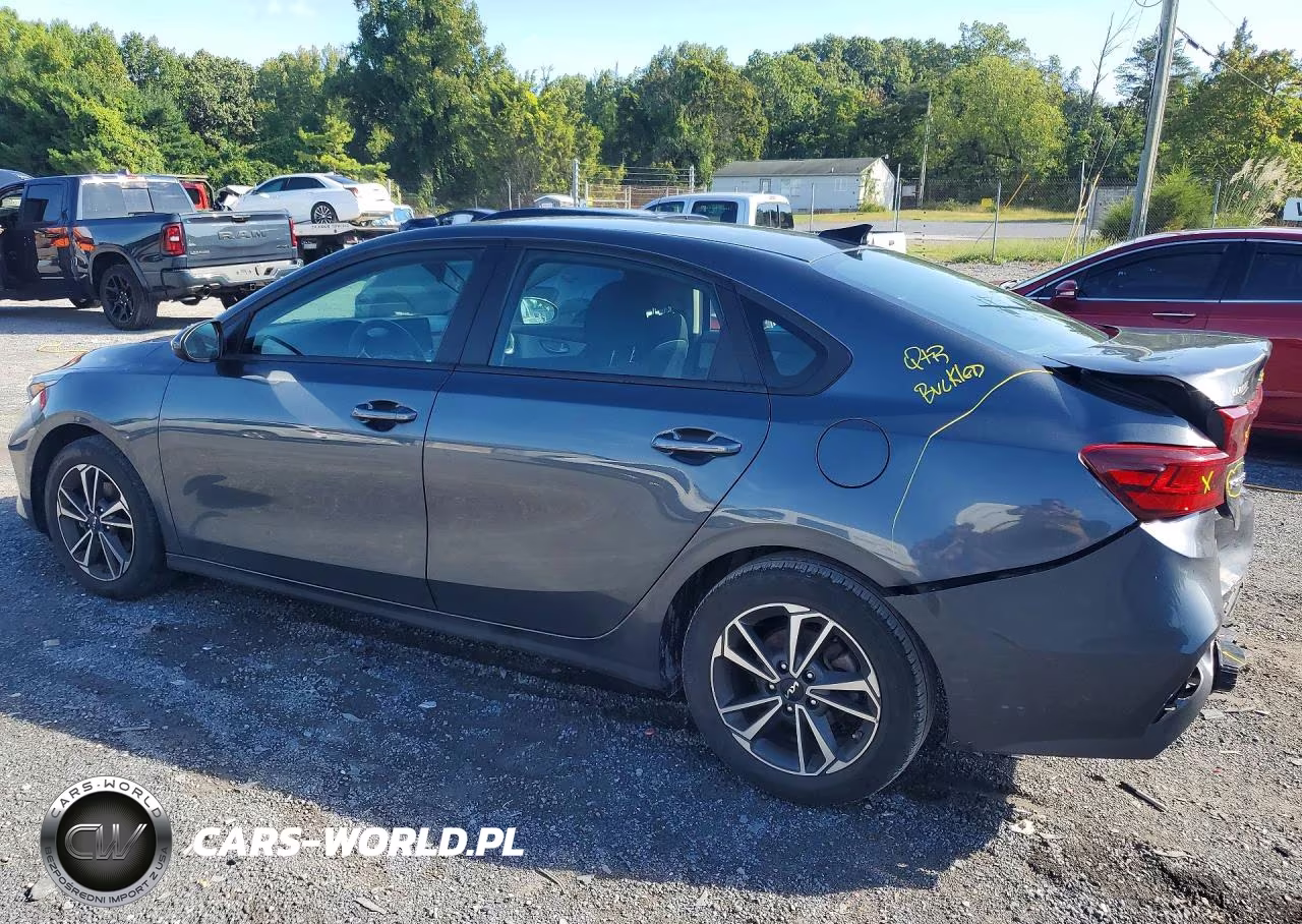 2024 Kia Forte Lxs VIN:3KPF24AD0RE718844 - 2