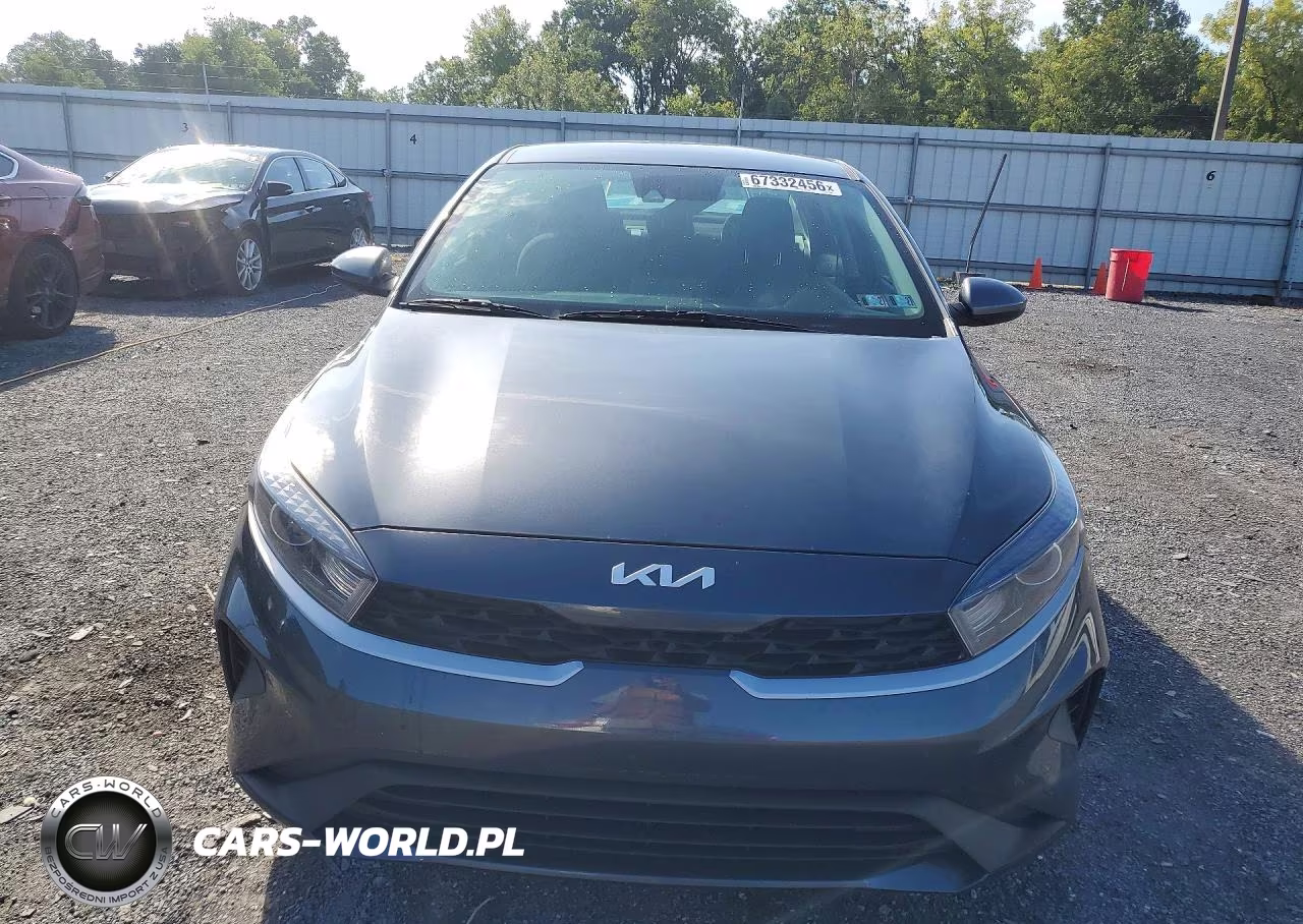 2024 Kia Forte Lxs VIN:3KPF24AD0RE718844 - 5