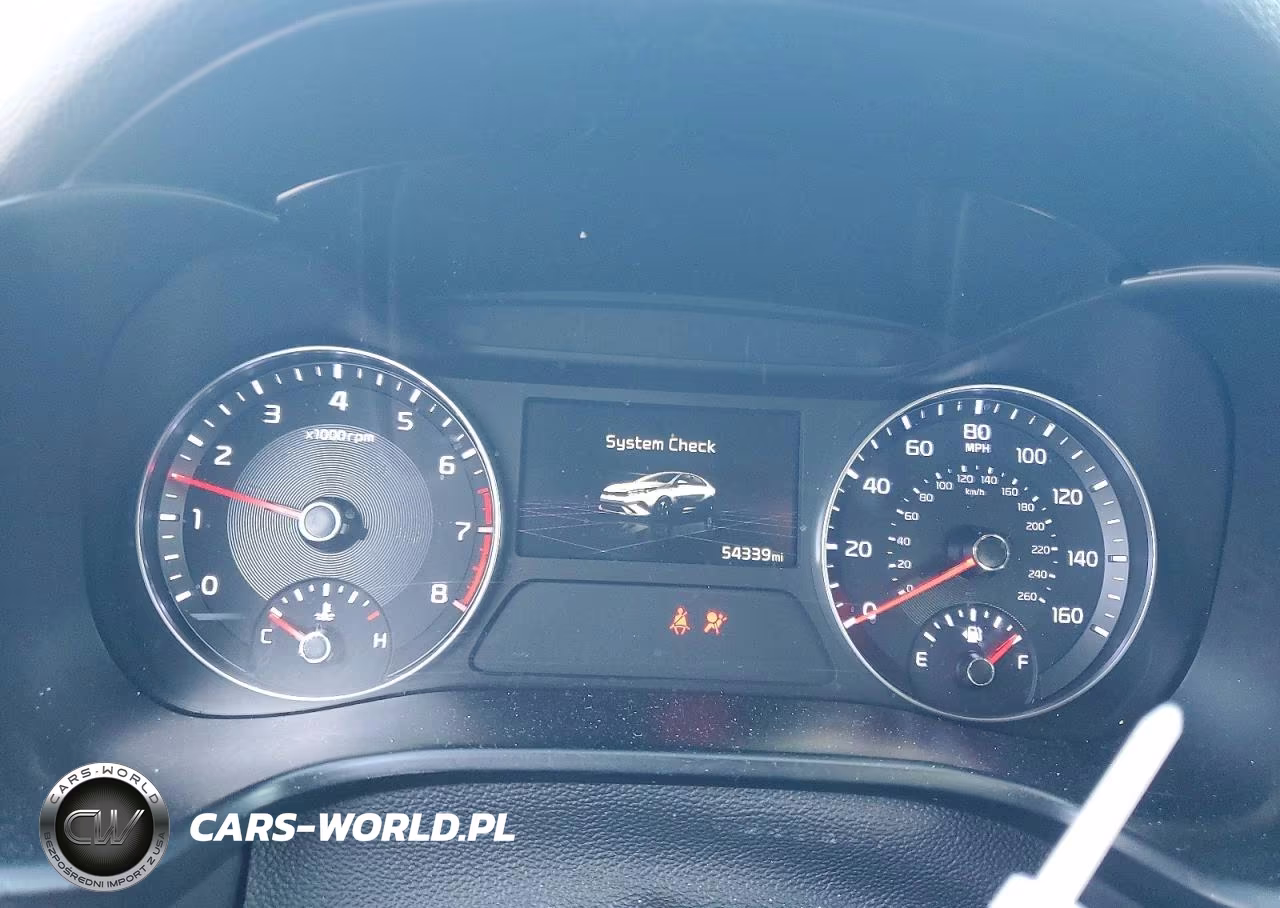 2024 Kia Forte Lxs VIN:3KPF24AD0RE718844 - 9