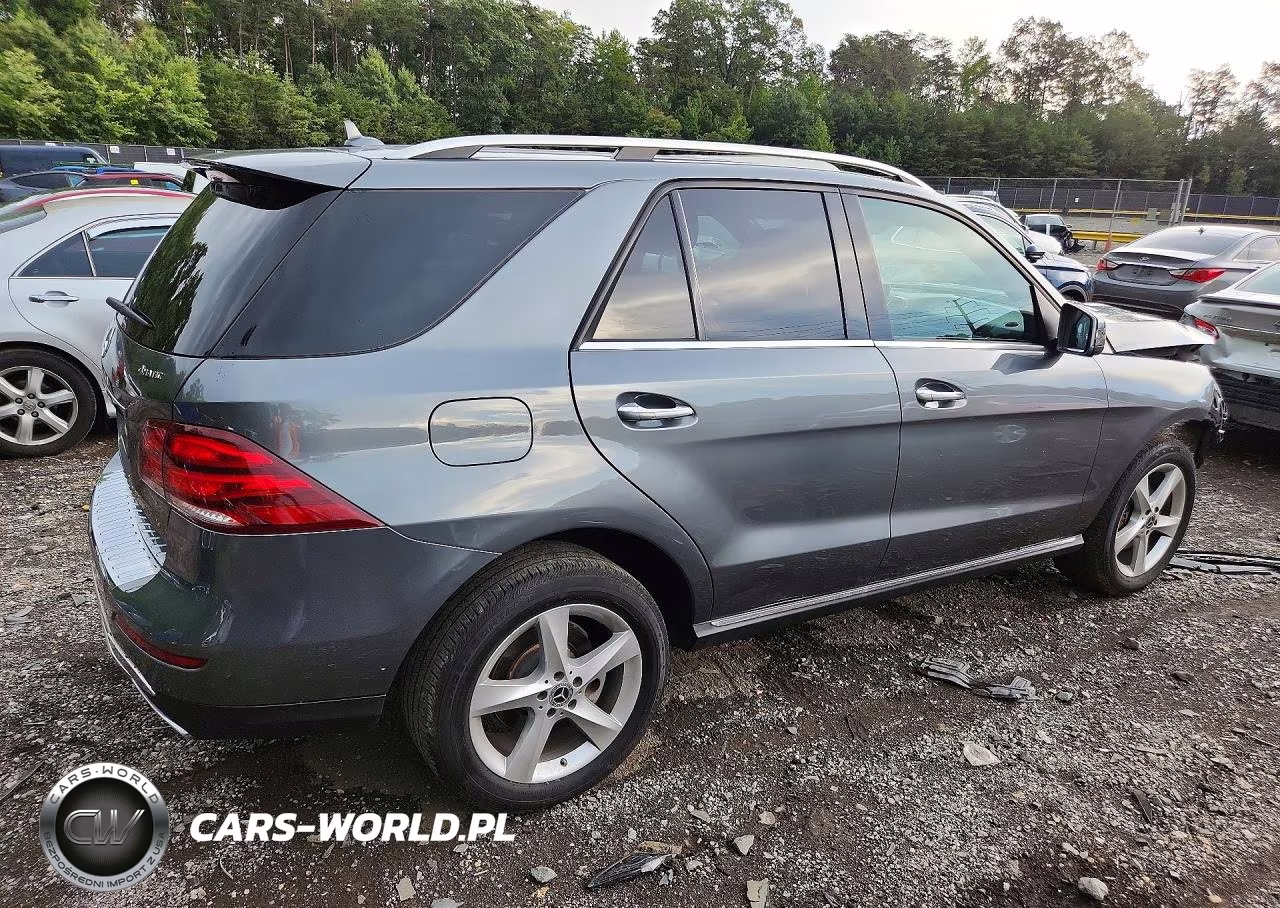 2018 Mercedes-Benz Gle 350 4Matic VIN:4JGDA5HB1JB144059 - 3