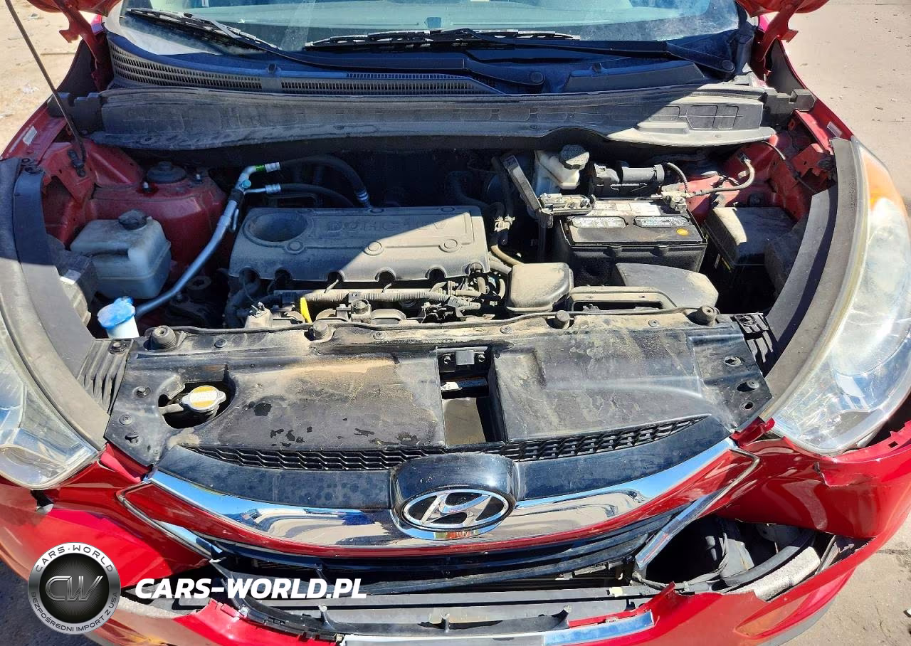 2012 Hyundai Tucson Limited VIN:KM8JUCACXCU509945 - 12