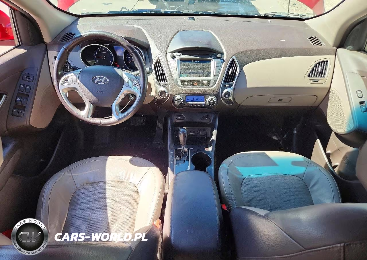 2012 Hyundai Tucson Limited VIN:KM8JUCACXCU509945 - 8