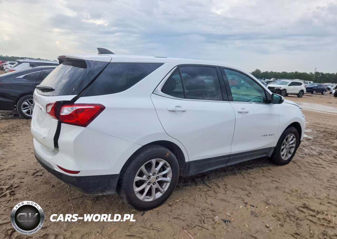 2018 Chevrolet Equinox Lt VIN:3GNAXJEV8JS585938 - 3