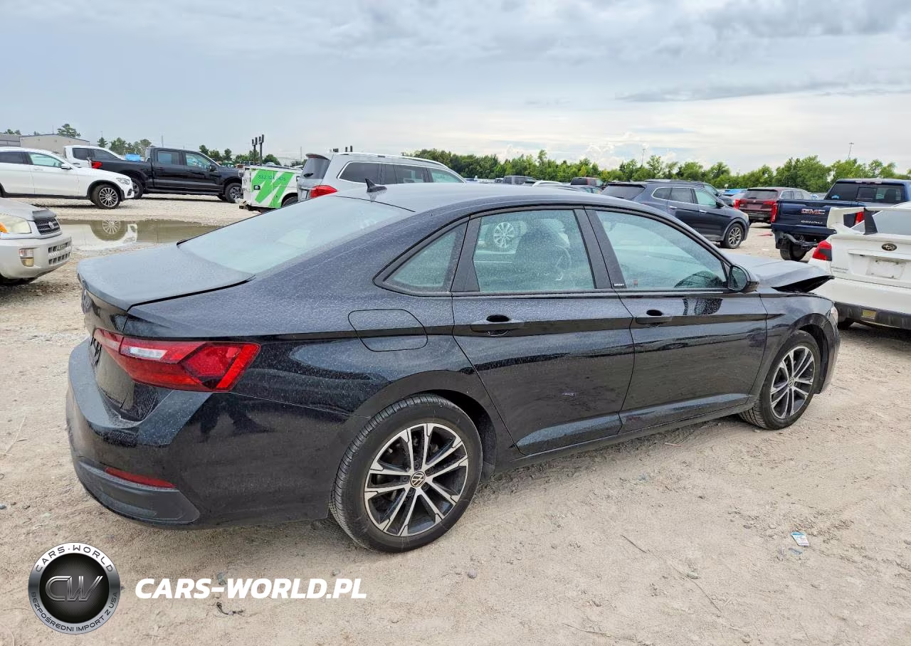 2024 Volkswagen Jetta Sport VIN:3VWBM7BU7RM050567 - 3