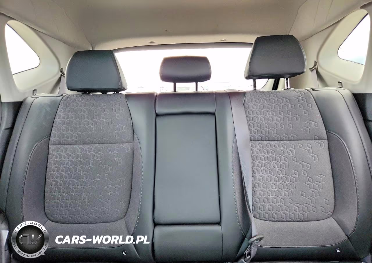 2025 Kia Seltos S VIN:KNDEU2AA8S7822553 - 10