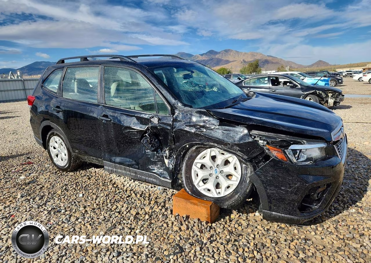 2020 Subaru Forester VIN:JF2SKADC1LH401660 - 4