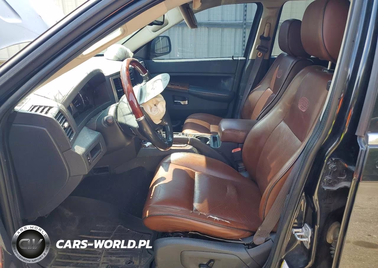 2008 Jeep Grand Cherokee Overland VIN:1J8HR68M98C523586 - 7
