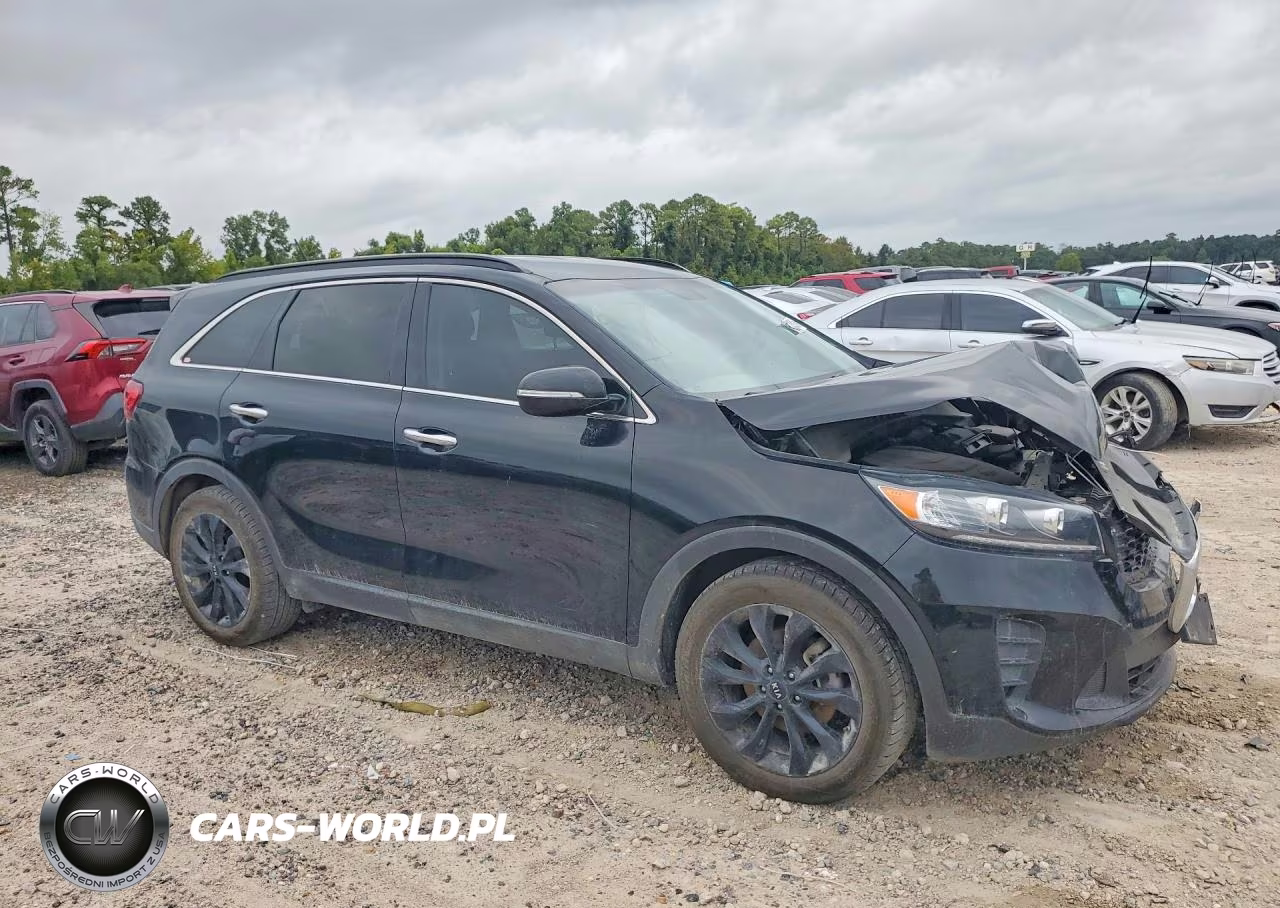 2019 Kia Sorento S V6 VIN:5XYPG4A57KG609868 - 4